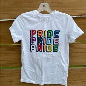 GAP Kids’ PRIDE Tshirt 🏳️‍🌈